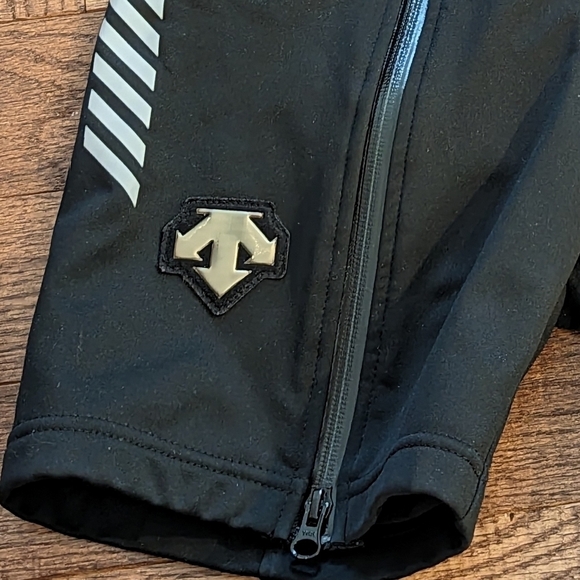 Descente softshell training Ski Shorts Winter snowpants Half pants Y 12 W XS/S - Picture 5 of 11